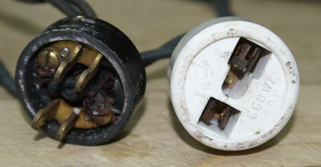 Special Light Socket Connection