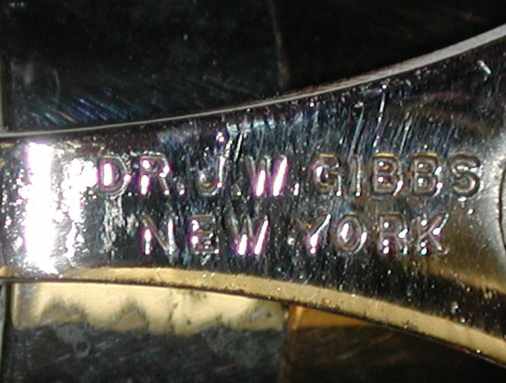 Embossing Right