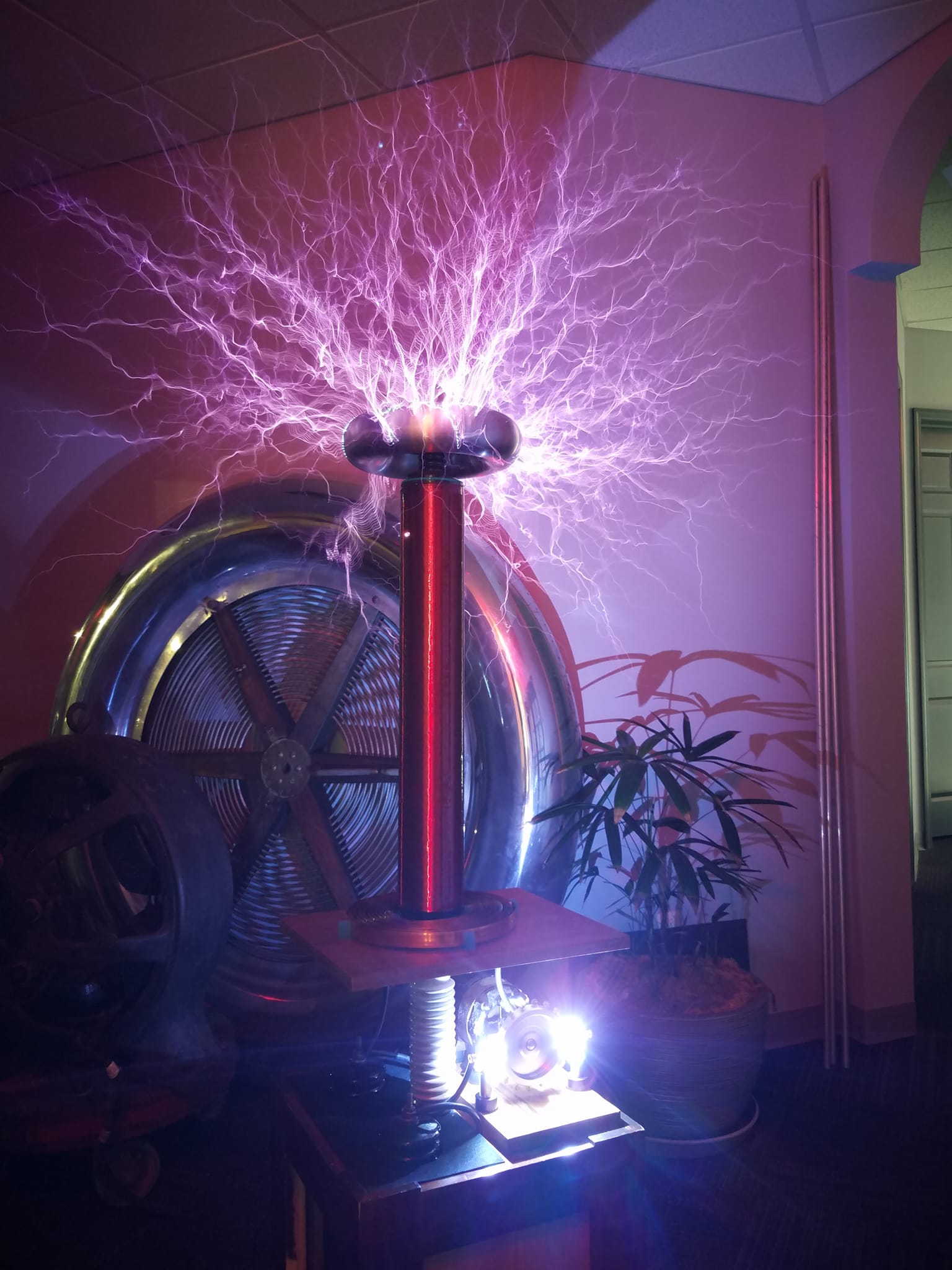 The Turn Of The Century Electrotherapy Museum Tesla Library