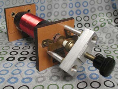 Bakelite_Kicking-Coil